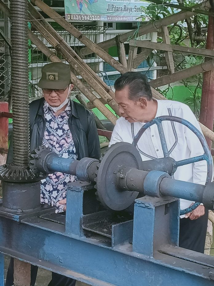 H.Imam Musanto Imbau Dinas SDA Bongkar Pintu Air Kali
