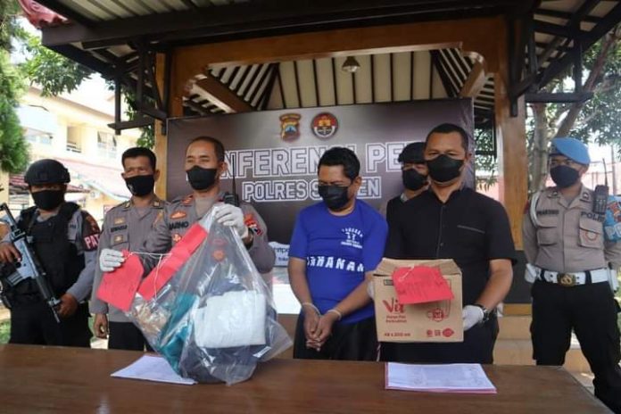 Kapolsek Sidoharjo AKP Harno menggelar jumpa Pers (dok.istimewa)