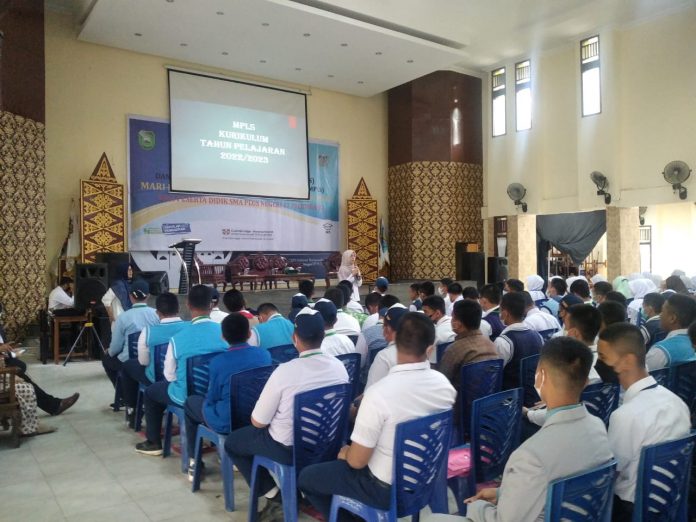 MPLS bagi Siswa Baru