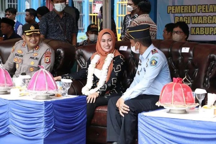 Bupati Luwu Utara Hj. Indah Putri Indriani buka kegiatan bimbingan social bagi warga binaan Rutan Masamba (dok.istimewa)
