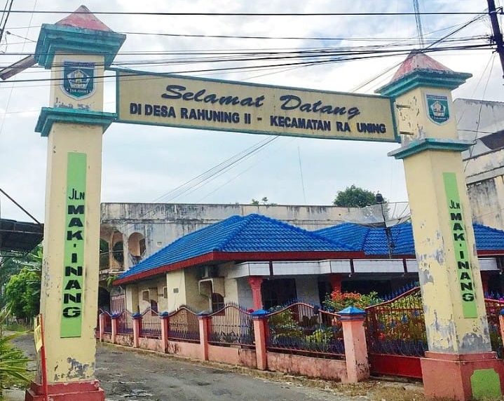Keterangan foto : Garpura selamat datang ke Desa Rahuning II Kecamatan Rahuning Kabupaten Asahan ( dok/istimewa )