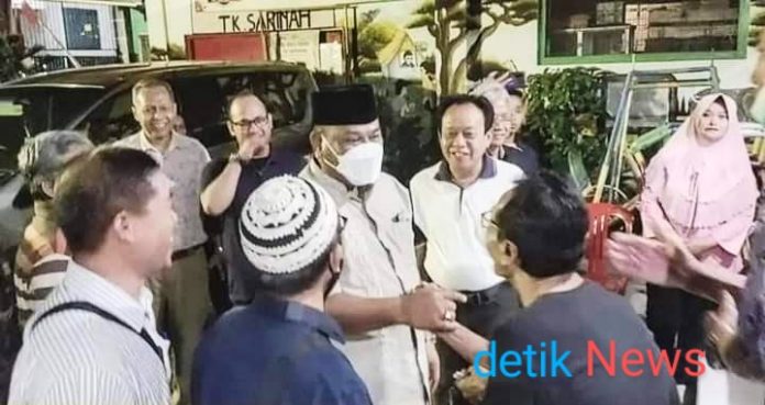 Anggota Komisi II DPR-RI dari Fraksi Partai Gerindra H Rahmat Muhajirin SH menerima Aspirasi Masyarakat