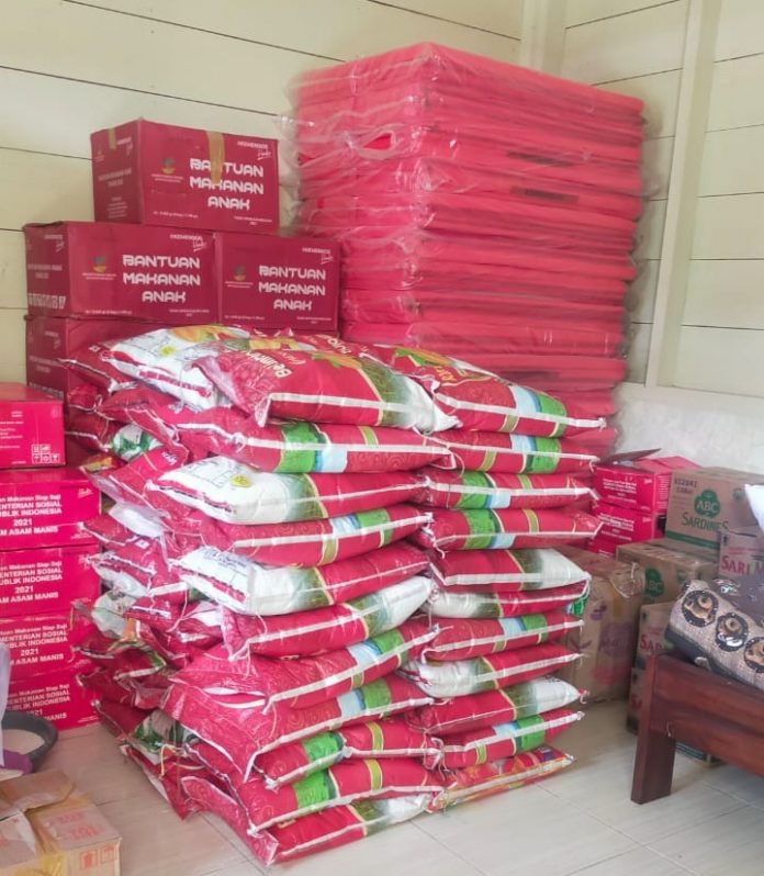 BNPB Berikan Bantuan 2.000 Kg Beras