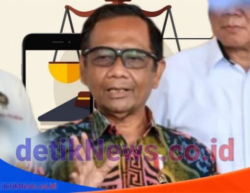 Menko Polhukam Mahfud MD memberikan keterangan kepada pers/media usai menerima audiensi dari ayah mendiang Brigadir Nofriansyah Yosua Hutabarat Samuel Hutabarat, Persatuan Marga Hutabarat di Kemenko Polhukam, Jakarta, pada Rabu (3/8/2022)
