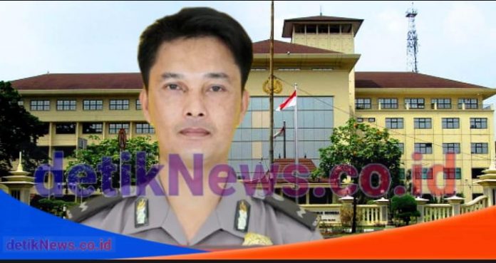Bhabinkamtibmas Kampung Putralempuyang Aipda Ahmad Karnain (korban)