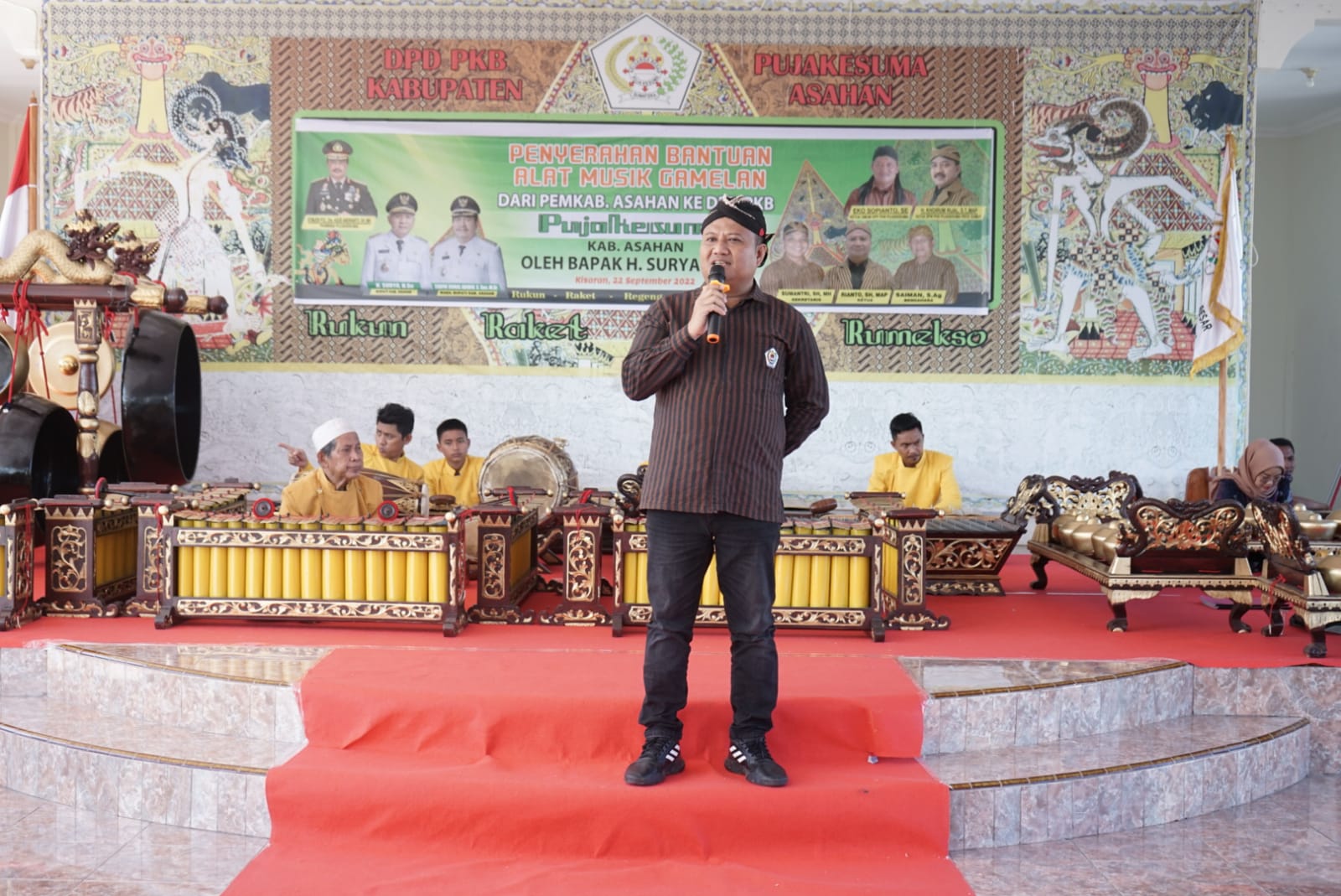 Keterangan foto : Ucapan terimakasih Ketua DPD PKB Pujakesuma Rianto, SH, M,AP kepada Bupati Asahan ( doc/istimewa )