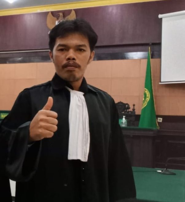 Ridwan Obet Panjaitan, S.H., Advokat anggota Peradi