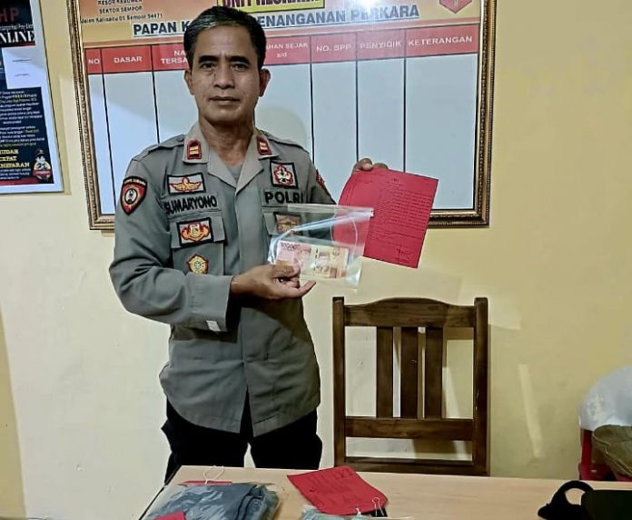 Barang bukti uang palsu pecahan 100 ribu yang telah di amankan oleh Polres Kebumen (dok/Suhirman)