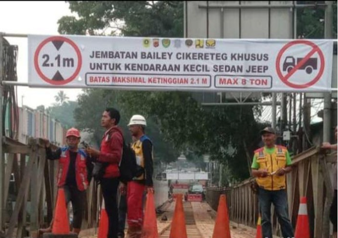 Jembatan Cikereteg Bogor