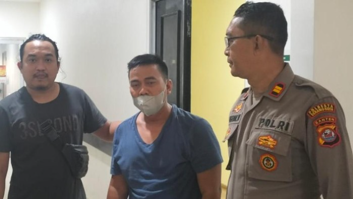 Mantri Mengaku Tersulut Emosi