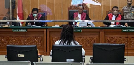 Sidang Kasus Narkoba yang Menjerat Eks Kapolda Sumbar