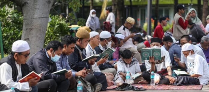 Jelang Ramadhan: Badan Wakaf Al Quran Bumikan Al Quran di Alun-Alun Depok