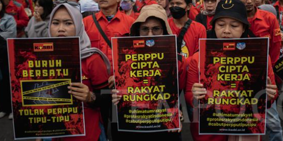 Partai Buruh dan Organisasi Serikat Buruh Menolak Omnibus Law Undang-Undang Cipta Kerja