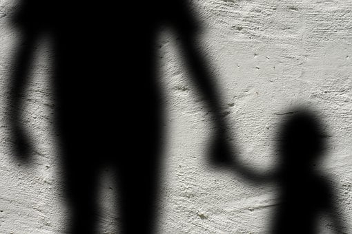 Seorang Pria di Depok Mencabuli Bocah 5 Tahun dengan Janji Uang Rp 2 Ribu