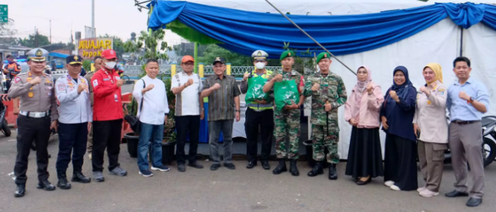 Pantau Pos Pengamanan dan Titik Mudik Lebaran 2023, Walikota Depok Jaga Keamanan dan Kerukunan