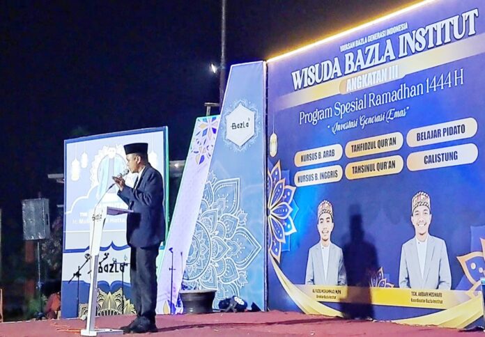 Mewisudakan 117 Santri Bazla Institut, Bung Hatta : Young People are the Solution for Tomorrow