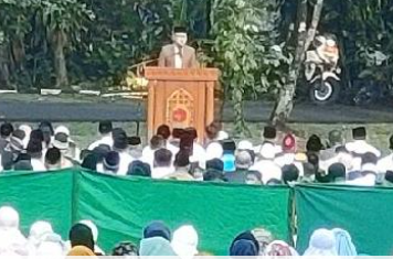 Bima Arya Pimpin Salat Idul Fitri di Kebun Raya Bogor dengan Komitmen dan Semangat yang Menginspirasi